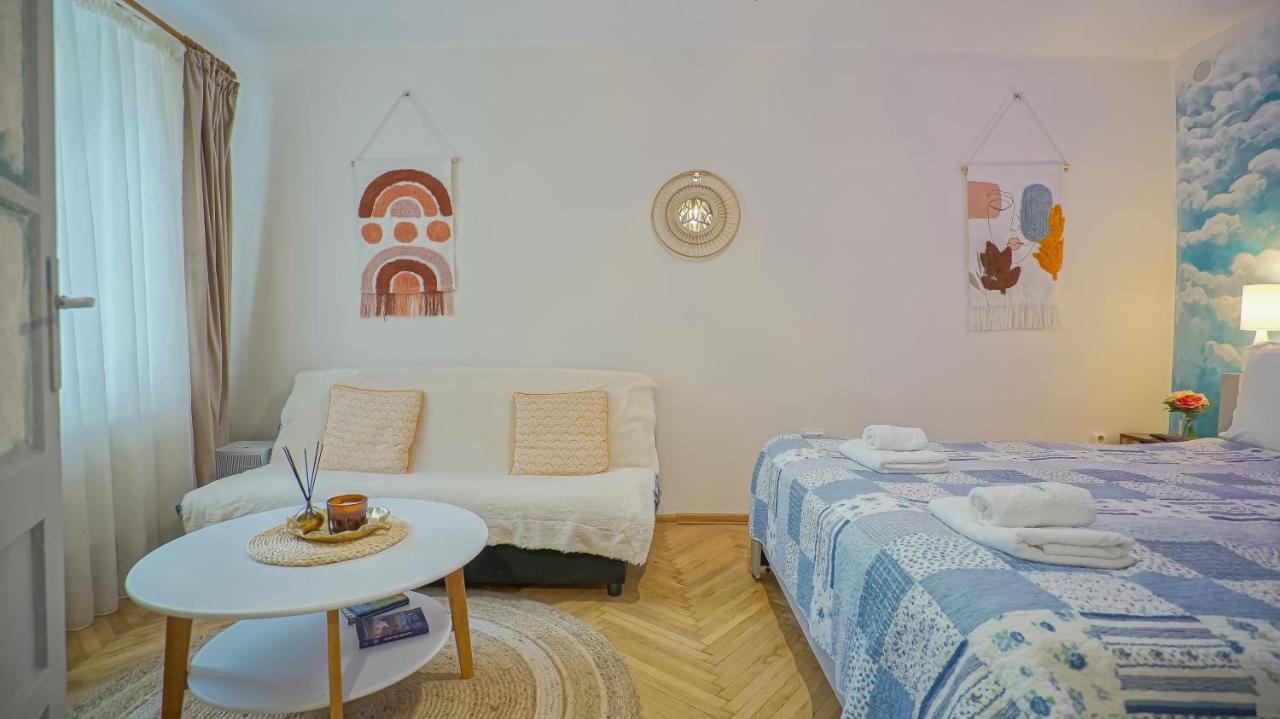 Old Town City Center Apartments Braşov Eksteriør bilde