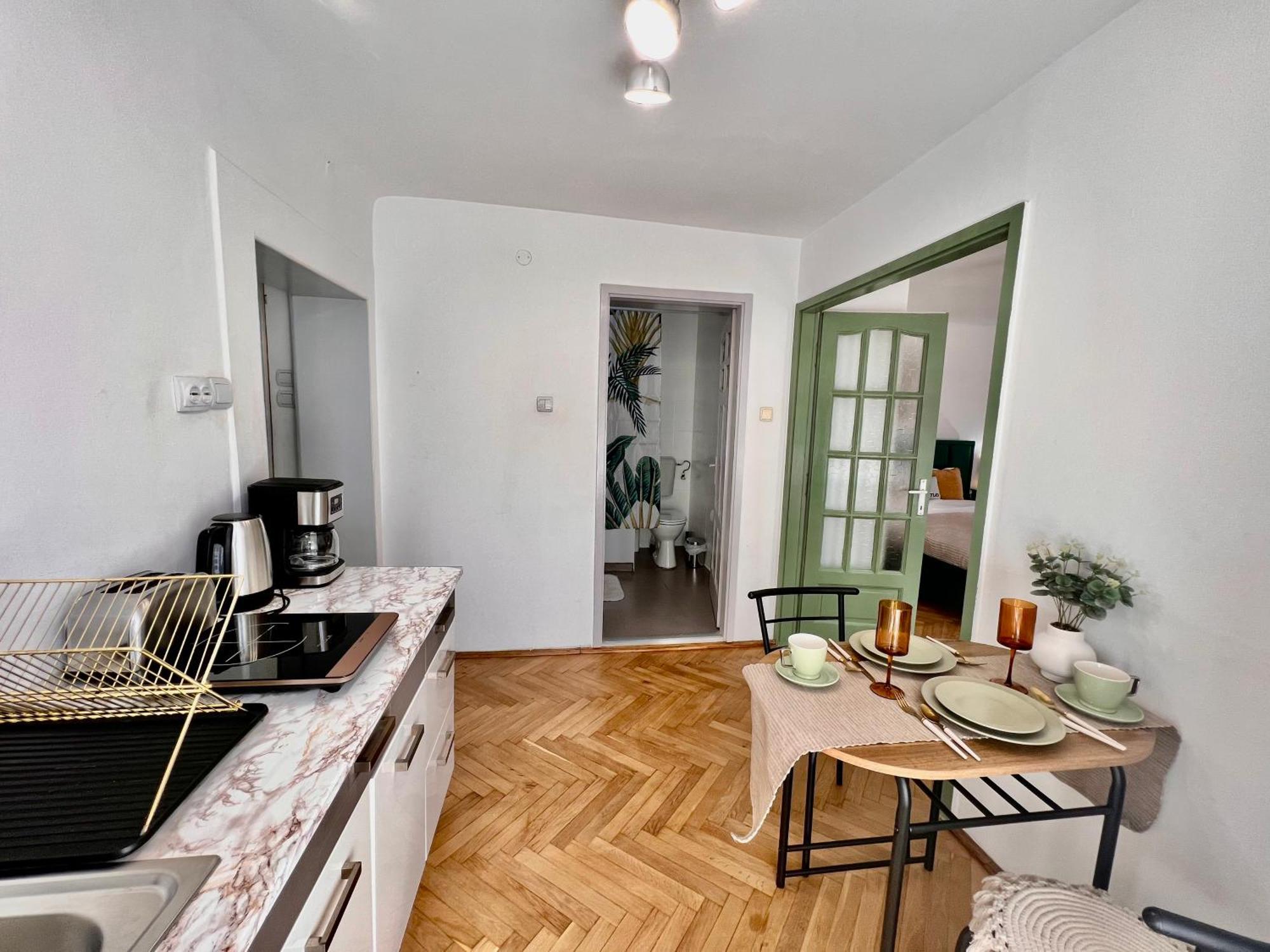 Old Town City Center Apartments Braşov Eksteriør bilde