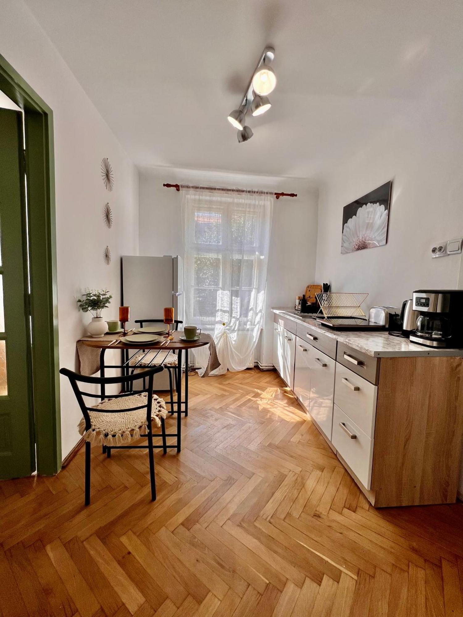 Old Town City Center Apartments Braşov Eksteriør bilde